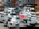 Used 2008 Nissan Versa SL w/ Convenience Pkg image 3