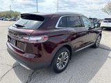 Used 2020 Lincoln Nautilus Premier w/ Equipment Group 101A image 3