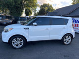 Used 2015 Kia Soul + image 4