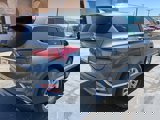 Used 2020 Hyundai Santa Fe SEL image 2