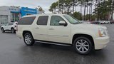 Used 2014 GMC Yukon XL Denali image 4
