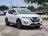 Used 2019 Nissan Rogue SL image 2