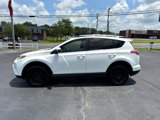 Used 2018 Toyota RAV4 XLE image 2