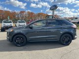 Used 2024 Ford Edge ST w/ Equipment Group 401A image 4