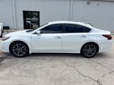 Used 2018 Nissan Altima 2.5 SR w/ SR Special Edition image 2