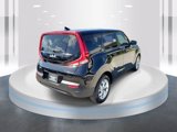 Used 2022 Kia Soul LX w/ Technology Package image 4
