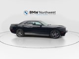 Used 2017 Dodge Challenger SXT image 5