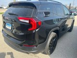 Used 2024 GMC Terrain SLE w/ Driver Convenience Package image 2