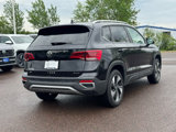 Certified 2024 Volkswagen Taos SE image 5