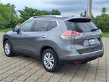 Used 2015 Nissan Rogue SV image 4