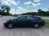 Used 2017 Toyota Camry LE image 5