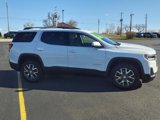 Used 2023 GMC Acadia SLE w/ Driver Convenience Package image 4