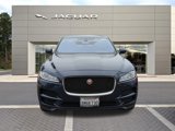 Used 2019 Jaguar F-PACE Premium image 2