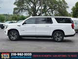 Used 2022 GMC Yukon XL AT4 image 2
