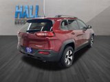 Used 2017 Jeep Cherokee Trailhawk image 5