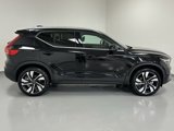 New 2024 Volvo XC40 B5 Ultimate w/ Protection Package Premier image 5