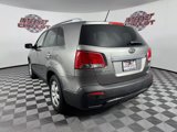 Used 2013 Kia Sorento LX image 5