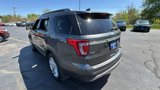 Used 2016 Ford Explorer XLT w/ Equipment Group 201A image 5