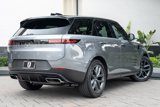 Used 2024 Land Rover Range Rover Sport SE image 3