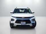 Used 2023 Chevrolet TrailBlazer LT image 2