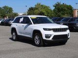 Certified 2022 Jeep Grand Cherokee Limited image 2