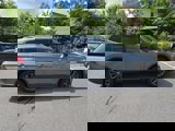 Used 2022 Volkswagen Tiguan SE image 2