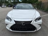 Certified 2022 Lexus ES 350 w/ Premium Package image 2