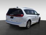 New 2025 Chrysler Pacifica Pinnacle image 5