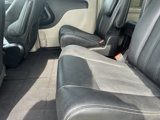 Used 2016 Chrysler Town & Country Touring image 5