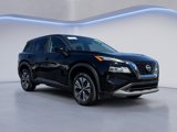 Used 2023 Nissan Rogue SV image 2
