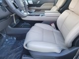 New 2024 Lincoln Navigator Reserve image 5
