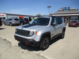 Used 2017 Jeep Renegade Trailhawk image 2