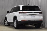 Used 2023 Jeep Grand Cherokee Limited image 2