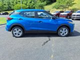 New 2025 Nissan Kicks Play S image 3