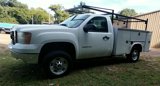 Used 2012 GMC Sierra 2500 W/T image 2