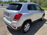 Used 2022 Chevrolet Trax LT w/ Driver Confidence Package image 3