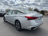 Certified 2022 Nissan Altima 2.5 SV w/ SV Premium Package image 4