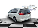 Certified 2021 Chrysler Pacifica Touring-L image 6