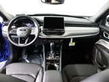 New 2025 Jeep Compass Limited image 5