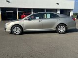 Used 2014 Toyota Camry L image 4