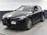 Used 2022 Alfa Romeo Stelvio Sprint image 3