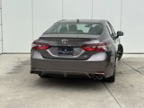Used 2022 Toyota Camry SE image 6