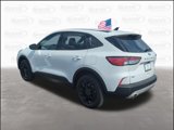Used 2020 Ford Escape SE Sport image 3