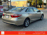 Used 2015 Toyota Camry SE image 5