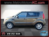 Used 2013 Kia Soul + image 2