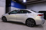 Used 2020 Toyota Corolla SE image 2
