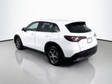 Used 2025 Honda HR-V EX-L image 3