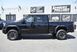 Used 2024 GMC Sierra 2500 AT4X image 2