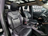 Used 2018 Jeep Cherokee Limited image 2