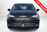 Used 2023 Chrysler Voyager LX image 2
